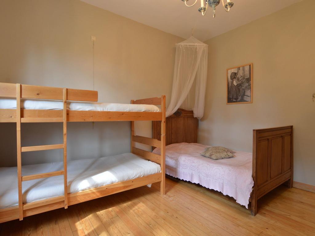 Furnished Bungalow In Monceau En Ardenne With Garden Barbecue Oizy Chambre photo