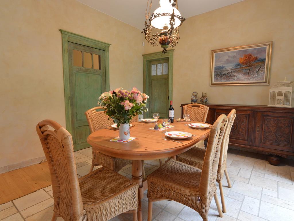 Furnished Bungalow In Monceau En Ardenne With Garden Barbecue Oizy Chambre photo