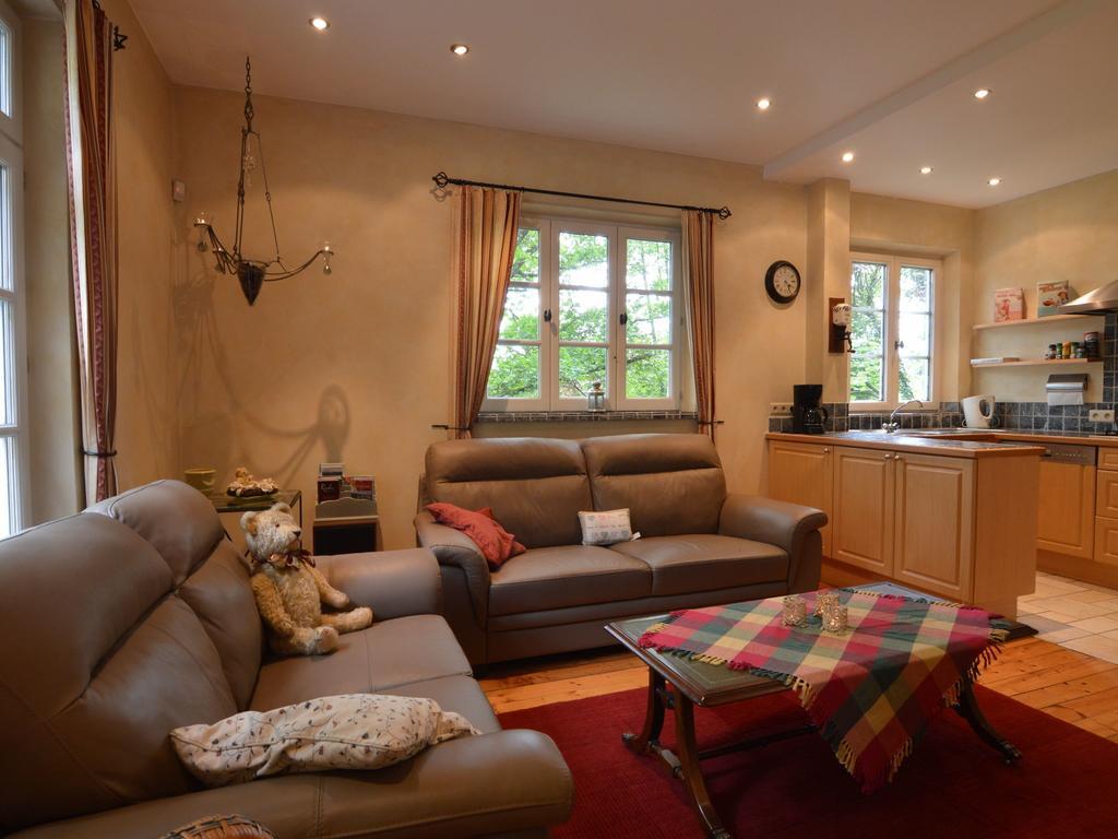 Furnished Bungalow In Monceau En Ardenne With Garden Barbecue Oizy Chambre photo