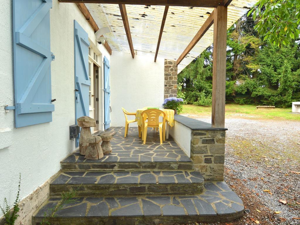 Furnished Bungalow In Monceau En Ardenne With Garden Barbecue Oizy Extérieur photo
